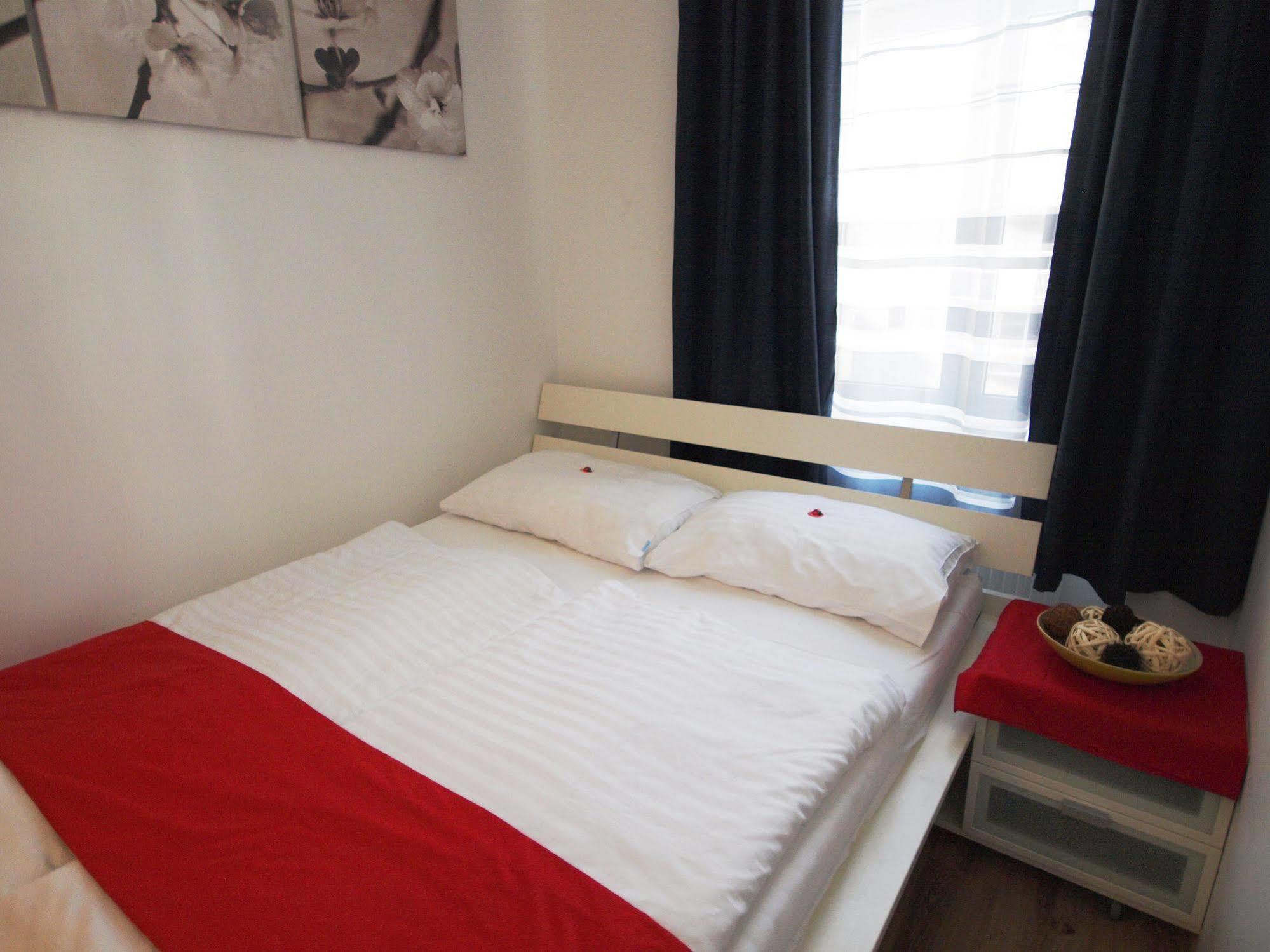 Ferienwohnung Checkvienna - Ruedengasse Exterior foto